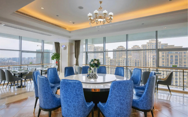 Vienna International Hotel (Dongwu South Road Hongzhuang Metro Station)