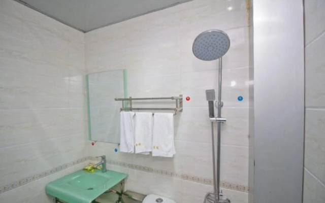Yanhuang Inn