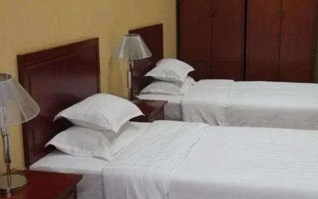 Hualing Hotel