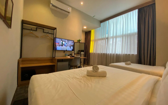 Prestigo Hotel
