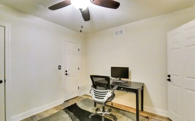 Buckhead Home w/ On-site Lake Oconee Access!