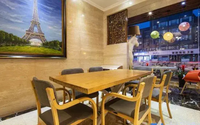 Yijia Chain Hotel Chengdu Yongfeng