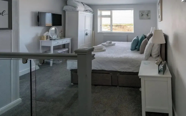 Seaside Cottage Hot tub & Games Room