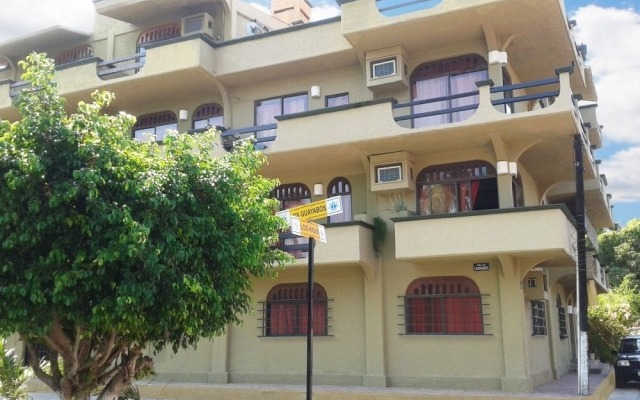 Отель Solimar Inn Suites вид на фасад