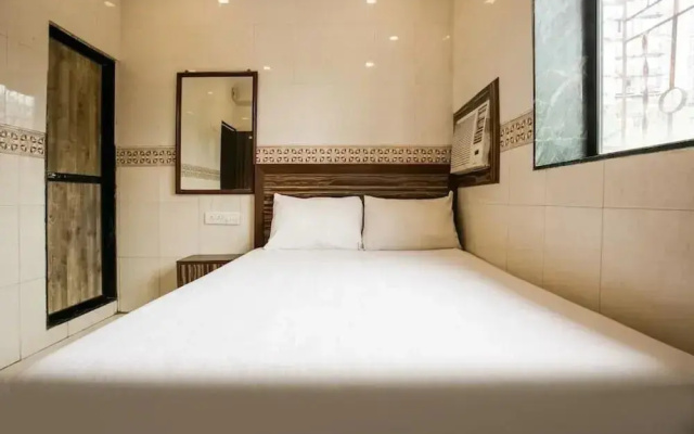 Asha Hotel