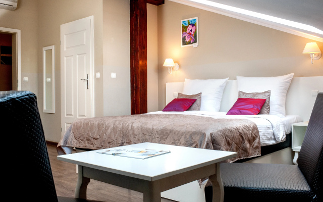 Leone Aparthotel