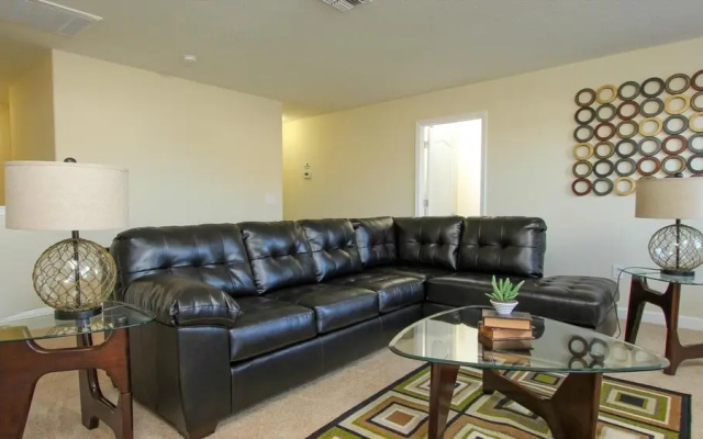 1422 Wexford way