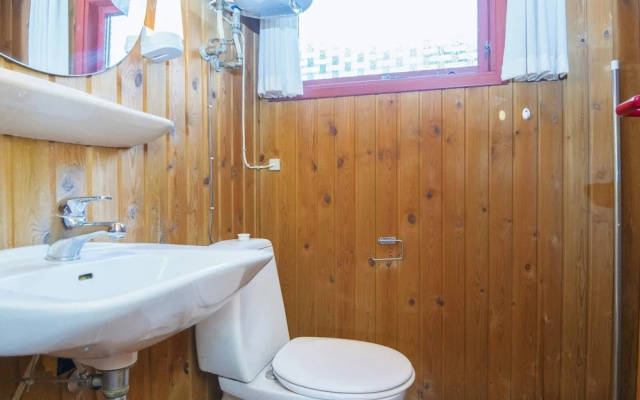 Spacious Holiday Home In Struer near Ocean
