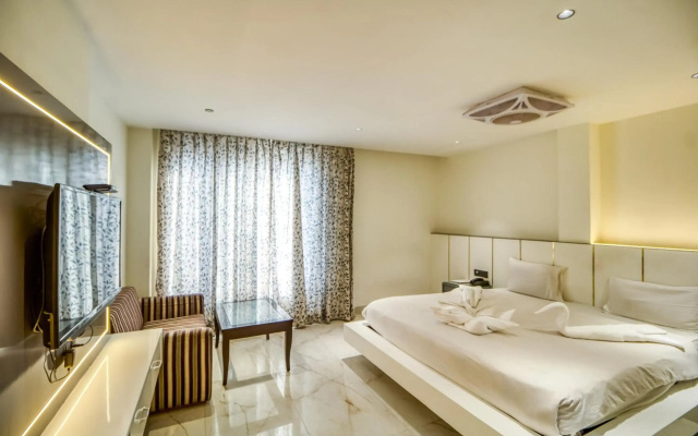 OYO 1455 Hotel Deep