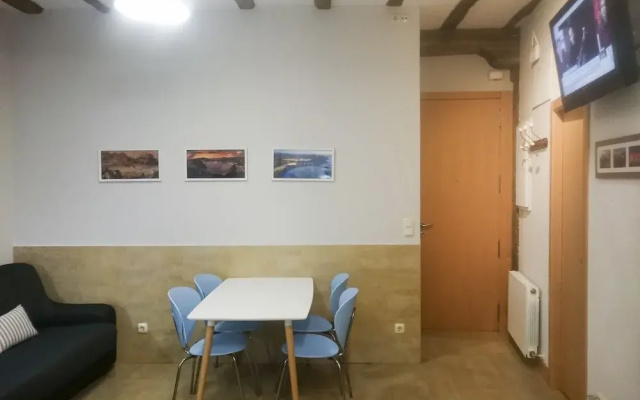 Bretxa Old Town - IB. Apartments