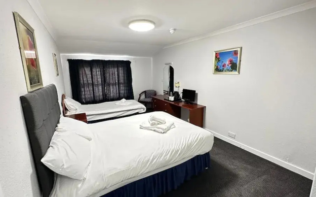 The Bruce Hotel