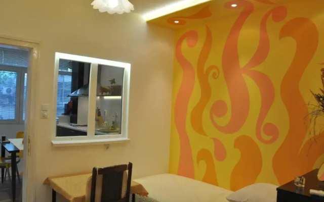 Arlequin Apartment