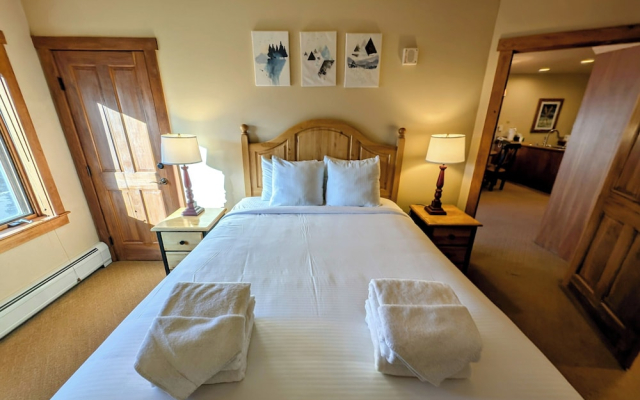 Red Hawk Lodge 2297