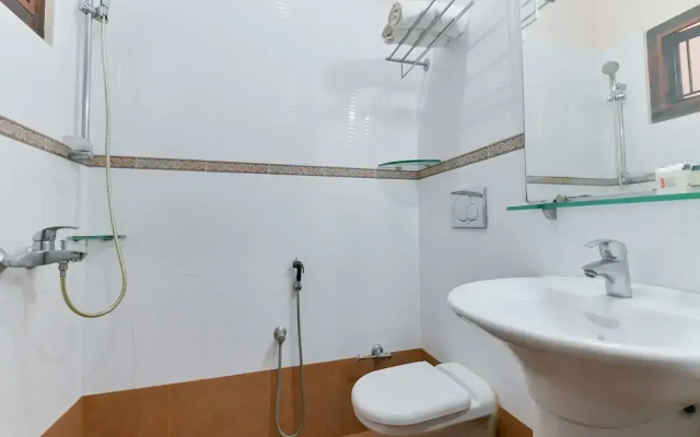 OYO 14948 Home Serene Stay Fort Kochi
