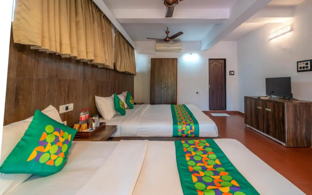 Kristal Sands Beach Resort