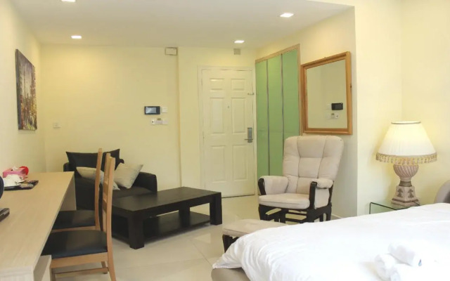 Palms Garden Saigon Apartment Hotel