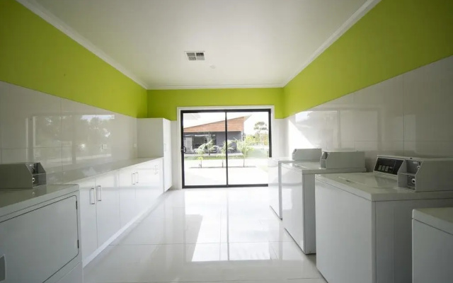Paringa Resort