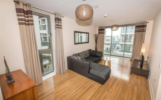 Dream Apartments - Titanic Arc