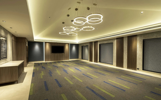 Radisson Resort Hatgad Saputara
