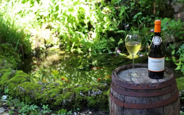 Wine Garden Rooms