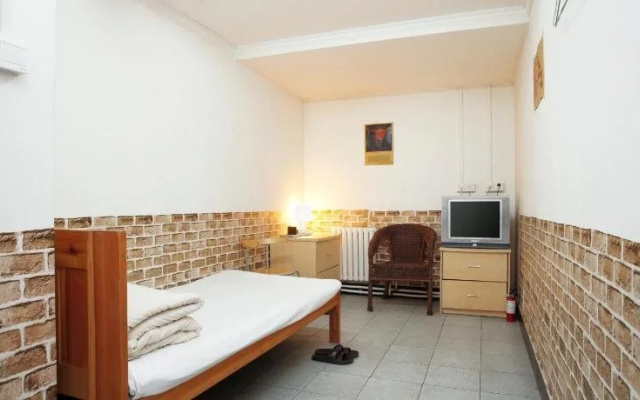 Discovery Youth Hostel Beijing