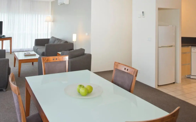 Park Regis Griffin Suites