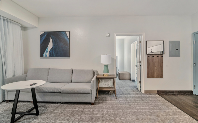 Staybridge Suites University Area by IHG