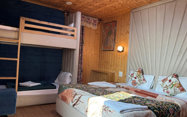 Srichan Resorts