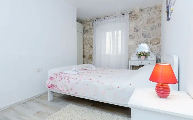 Apartment Little Star II - Two-bedroom Apartment With City View