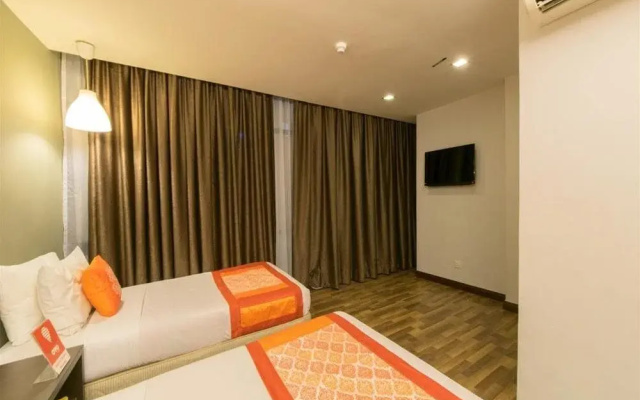 K Hotel by OYO Rooms