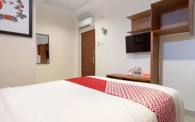 OYO 621 Vania Residence