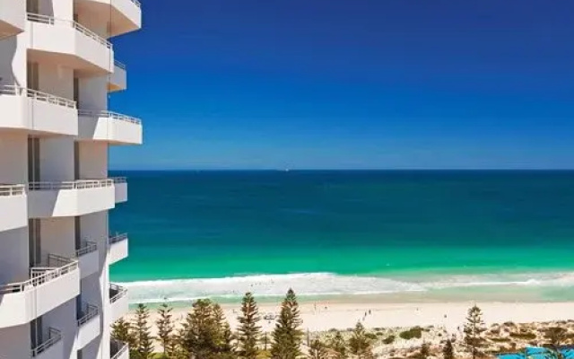 Rendezvous Scarborough-Ocean - 4 Nights, Scarborough, Australia
