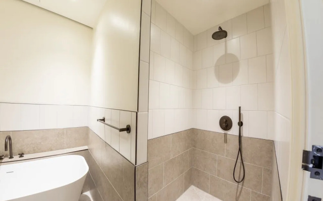 The Pembridge 11