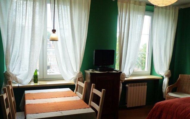 Отель Design City Old Town- Brzozowa Apartment Польша, Варшава - отзывы, цены и фото номеров - забронировать отель Design City Old Town- Brzozowa Apartment онлайн комната для гостей