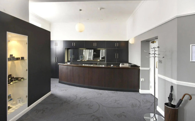 Windermere Hotel