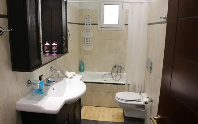 My Home - Meteora Central Apt - 2 BD