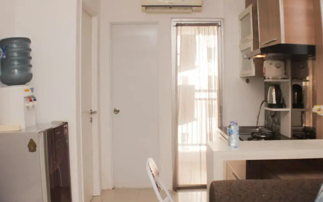 Comfy And Tranquil 2Br Bassura City Apartment Near Mall