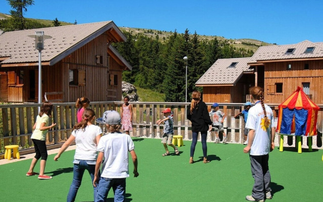 Spacious Alpine Chalet