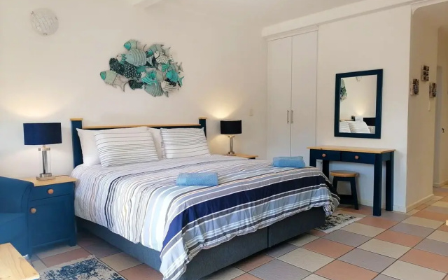 Crayfish Inn No.4