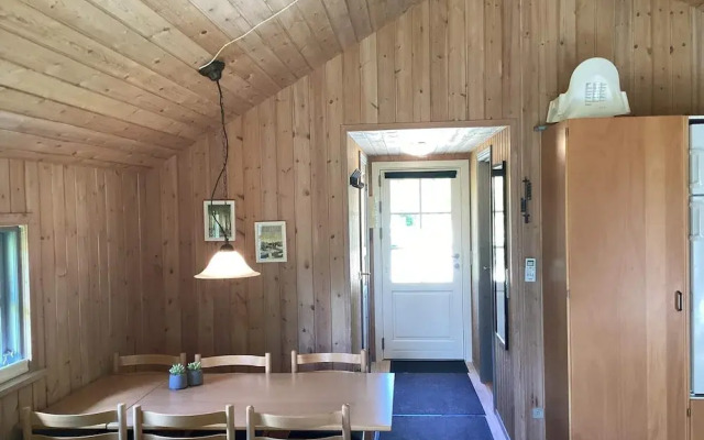 6 Person Holiday Home in Hovborg
