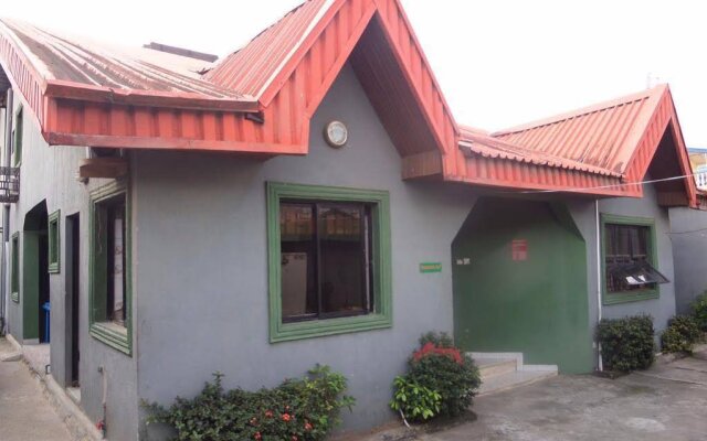 Duban Guest House in Ikeja, Nigeria from 78$, photos, reviews - zenhotels.com hotel front