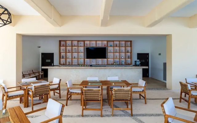 Z Casa Cielo 2 Bedroom Condo
