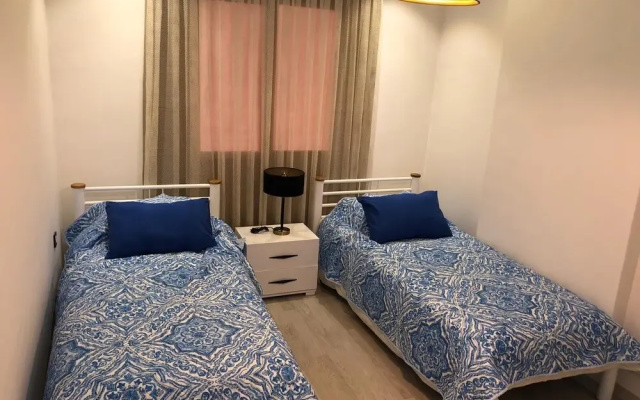 GoldenPark King Suites with Balcony & Sea view