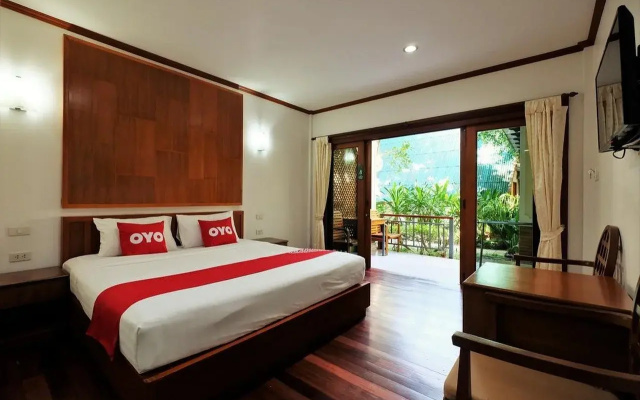 Meet Holiday Hotel
