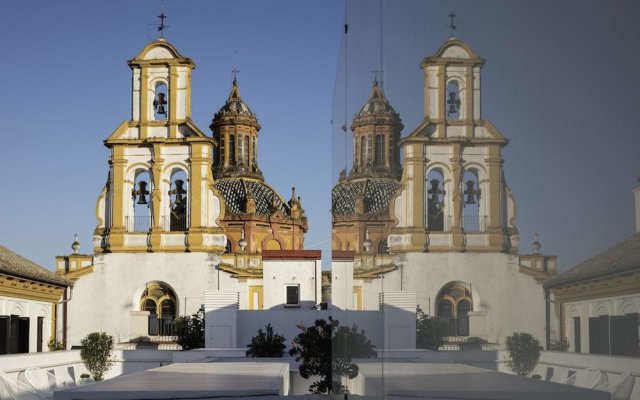 Sevilla Luxury Rentals – Horno Santa Cruz 1