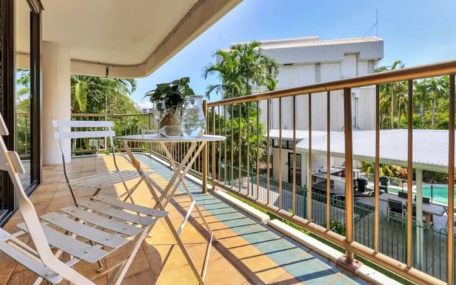 Downtown Delight 2BR Getaway Pool