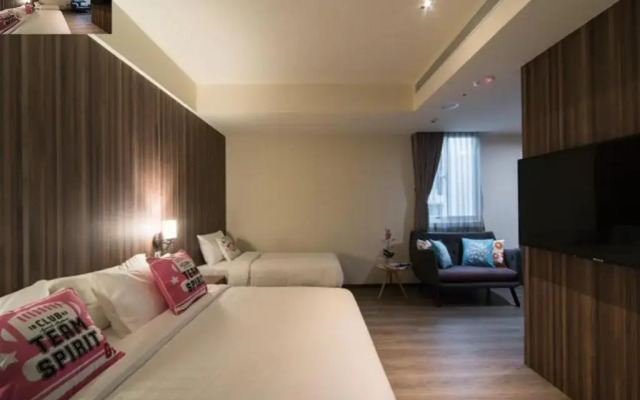 Huada Hotel