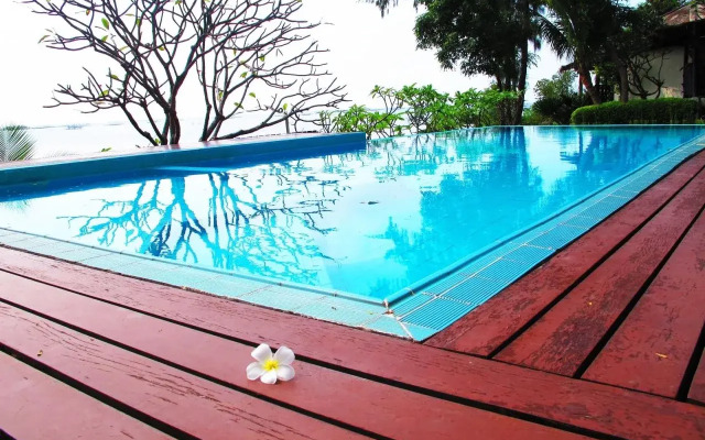 Tamarina Resort