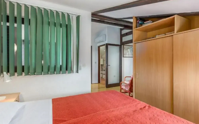 Apartments Villa Mirna