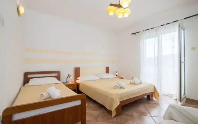 Apartments Nada